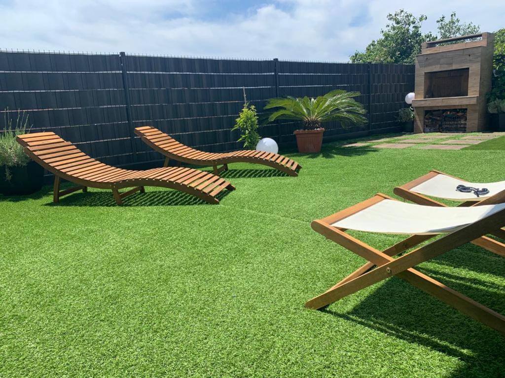 Hedonist-Luxury 2 Bedroom Apartment With Private Hot Tub, Garden And Free Parking โตรกีร์ ภายนอก รูปภาพ